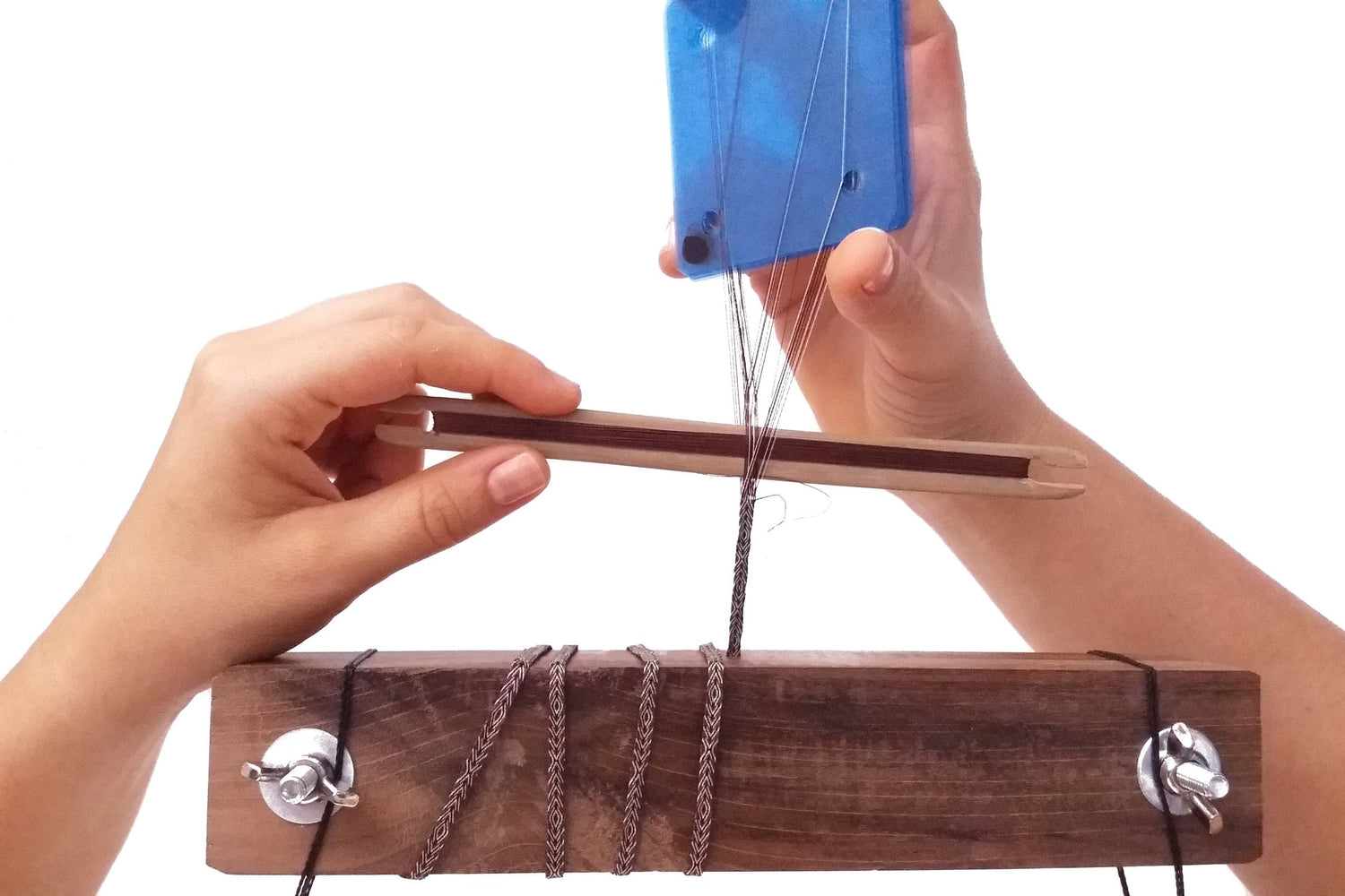 Bijoux en tissage aux tablettes