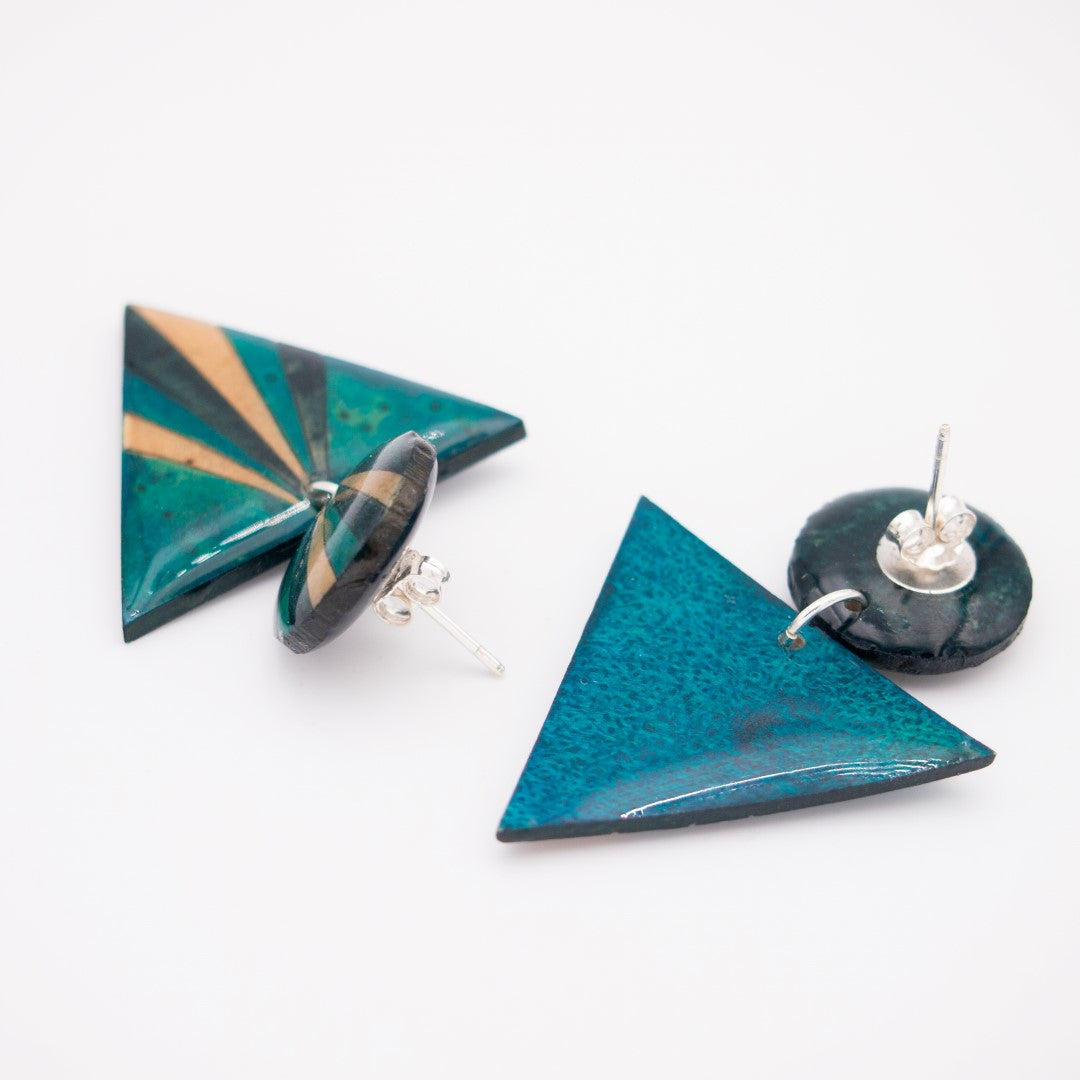 Boucles d'oreilles Géométriques en Calebasse Séchée Argent Triangles | Cari Duo Pav