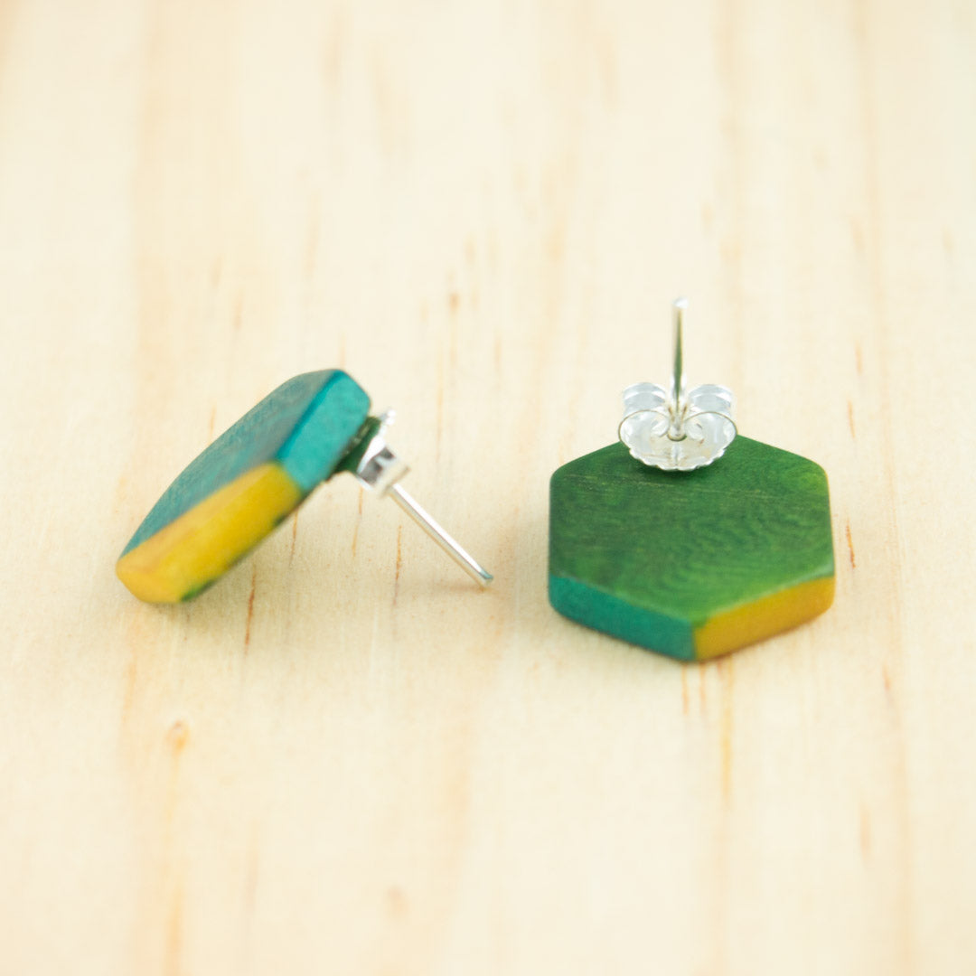 Boucles d′oreilles Bicolores Hexagones faites main en Ivoire végétal et Argent 925 | Hexa-Bi