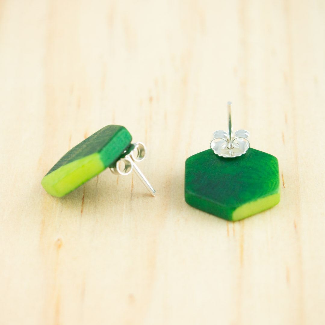 Boucles d′oreilles Bicolores Hexagones faites main en Ivoire végétal et Argent 925 | Hexa-Bi