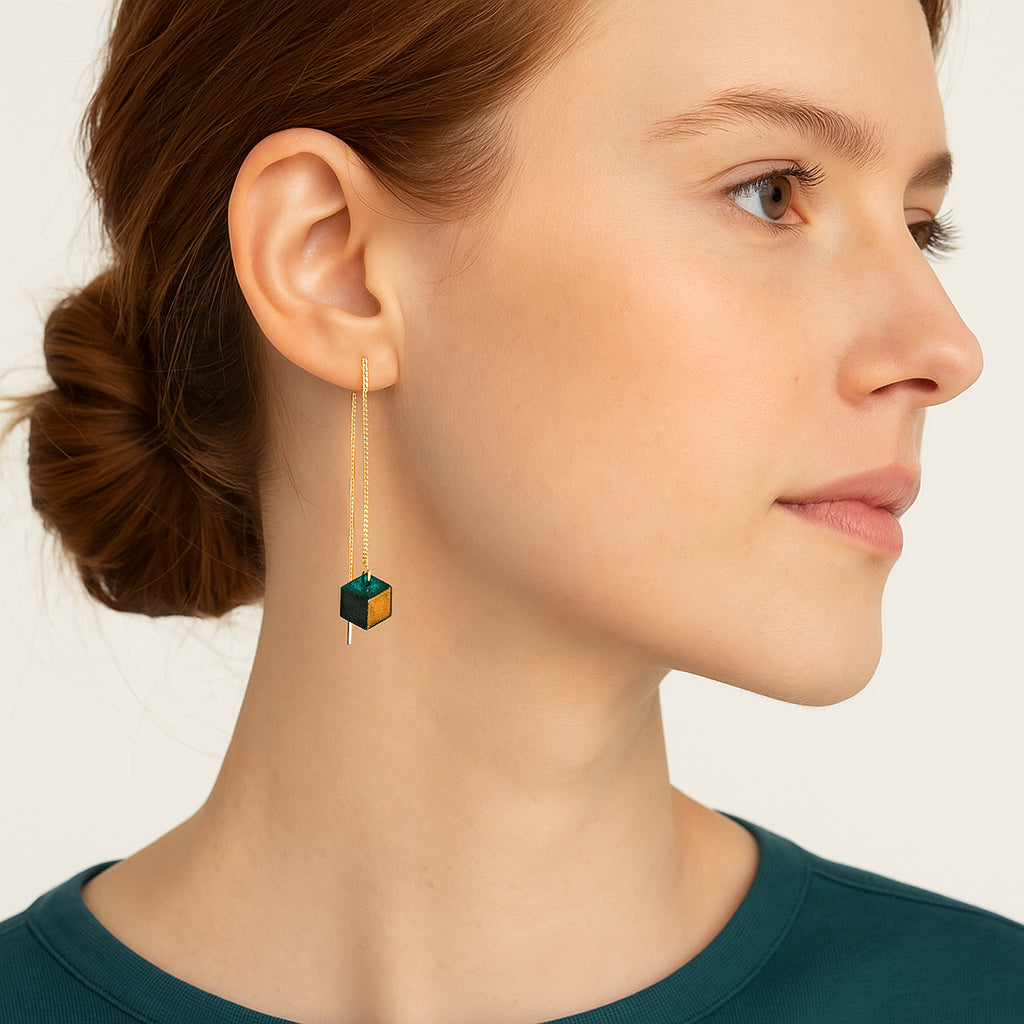 Boucles d’oreilles Hexagone en Calebasse séchée  chaîne traversante en Acier Doré, Argent ou Plaqué Or 3 microns | Hex Cube