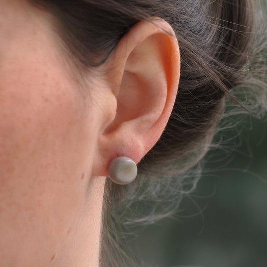 Boucles d’oreilles puces 3d en ivoire végétal faites main | Focha