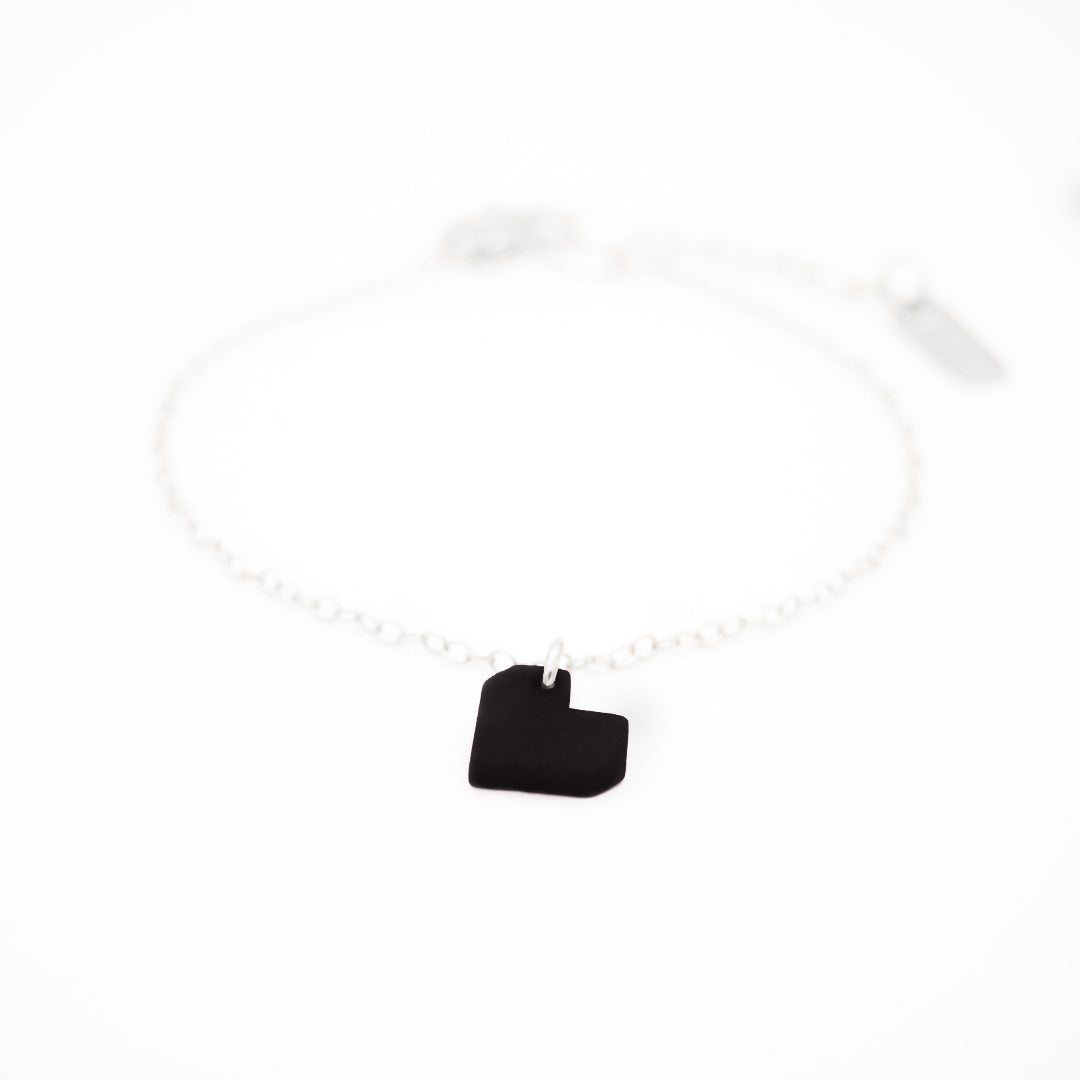 Bracelet Mini Charm Coeur en Ivoire Végétal - Chaîne Fine Argent ou Doré