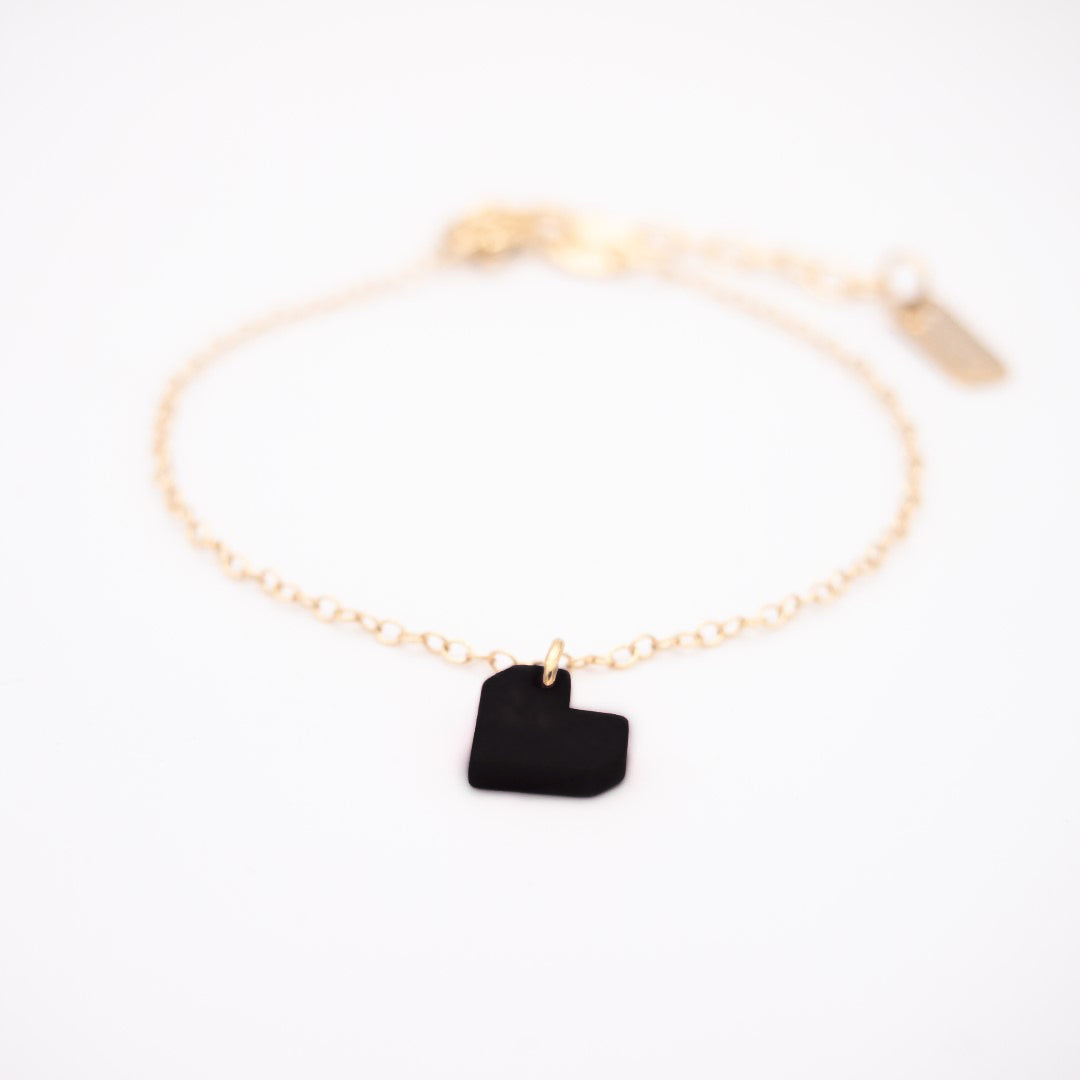 Bracelet Mini Charm Coeur en Ivoire Végétal - Chaîne Fine Argent ou Doré