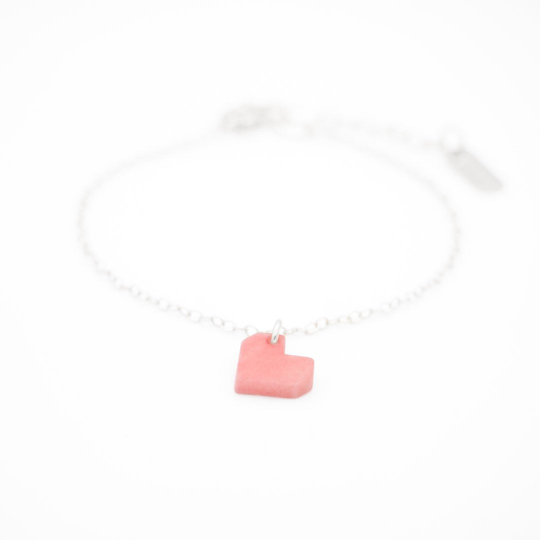 Bracelet Mini Charm Coeur en Ivoire Végétal - Chaîne Fine Argent ou Doré