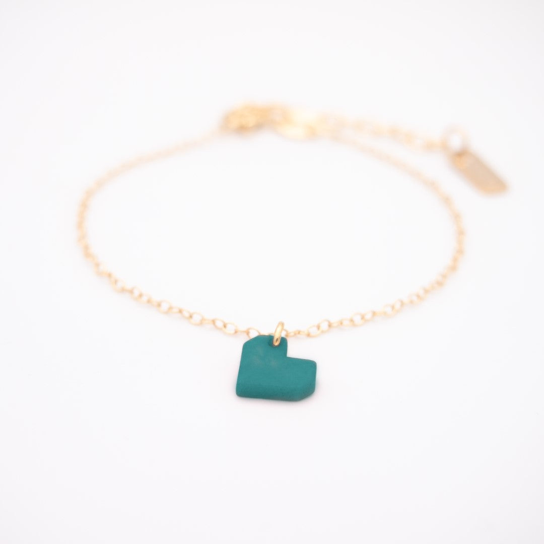 Bracelet Mini Charm Coeur en Ivoire Végétal - Chaîne Fine Argent ou Doré