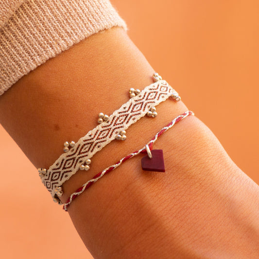 Bracelet cordon en forme de diamant en ivoire végétal réglable