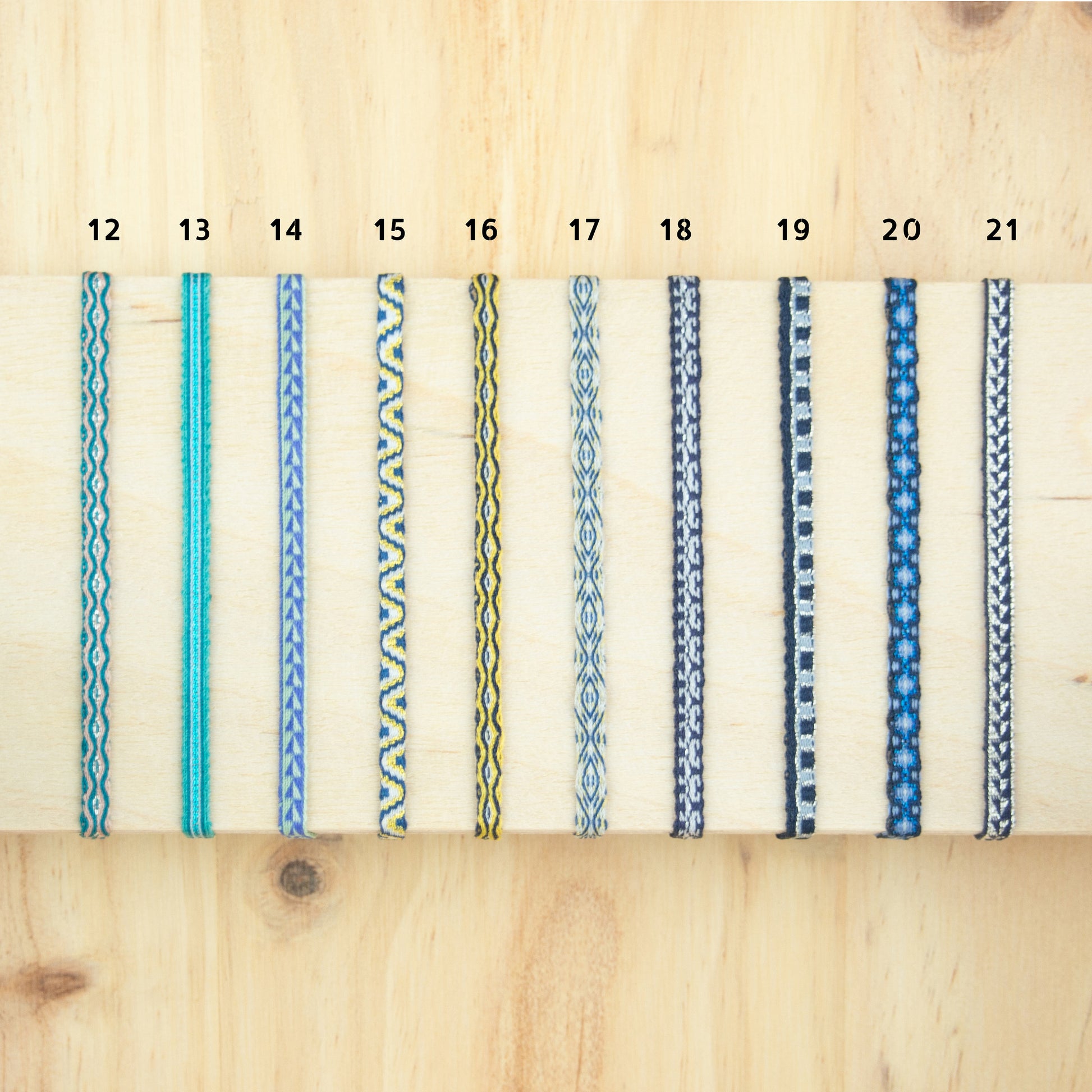 Bracelet Fin 40 Fils Bohème Ethnique Hippie Chic Femme Homme Tissé Main Waterproof, ajustable, REV, Amitié, Couple, Cadeau, Bleu, turquoise, jaune, argent