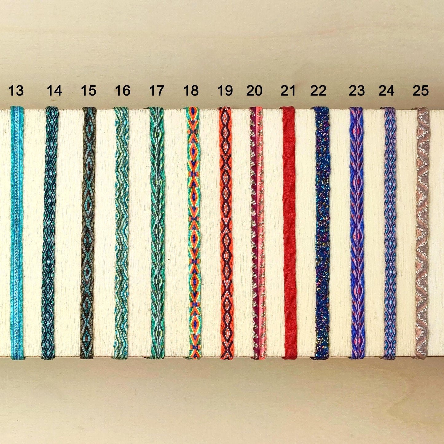 Bracelet personnalisé avec médaille gravée bracelet fin 40 fils bracelet tissé cadeau couple bracelet bohème homme/femme