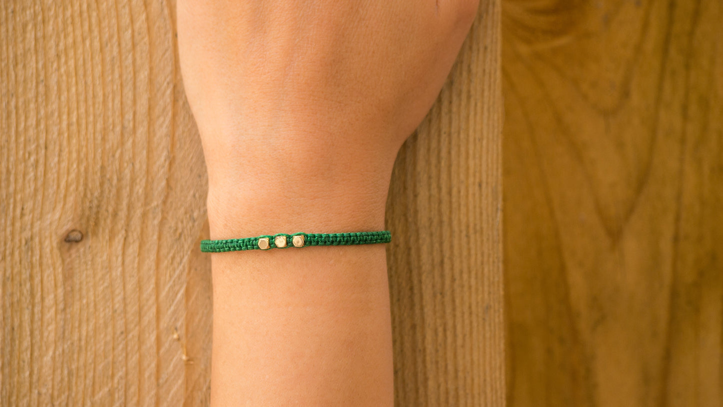 Bracelet en Macramé et Hématites Fait Main Réglable Femme Fille Boho Chic| Macratita