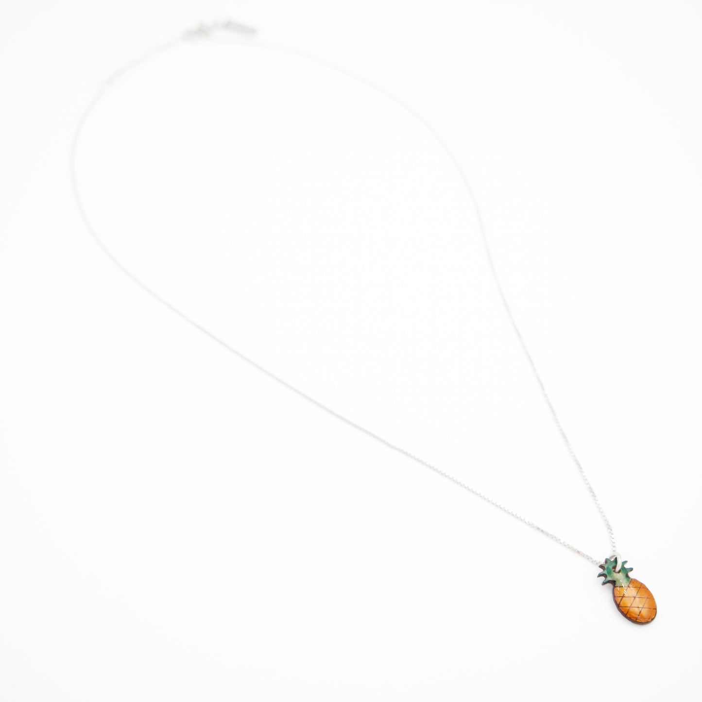 Collier ananas en calebasse séchée fait main –  6 finitions de chaîne au choix