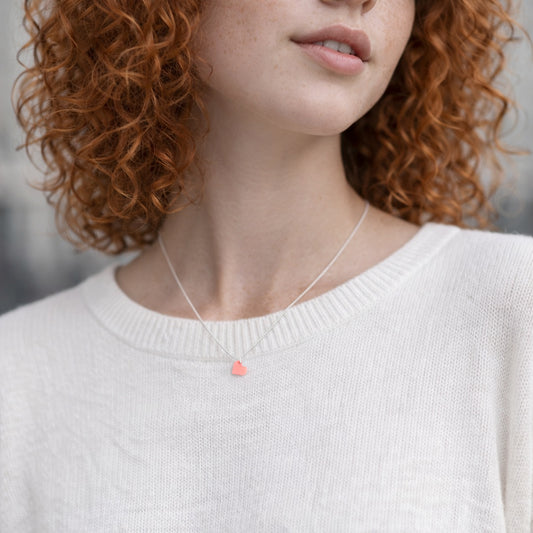 Collier Mini Charm Cœur en Ivoire Végétal – 6 finitions de chaîne au choix