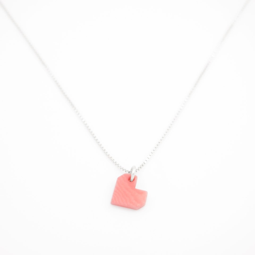 Collier Mini Charm Cœur en Ivoire Végétal – 6 finitions de chaîne au choix