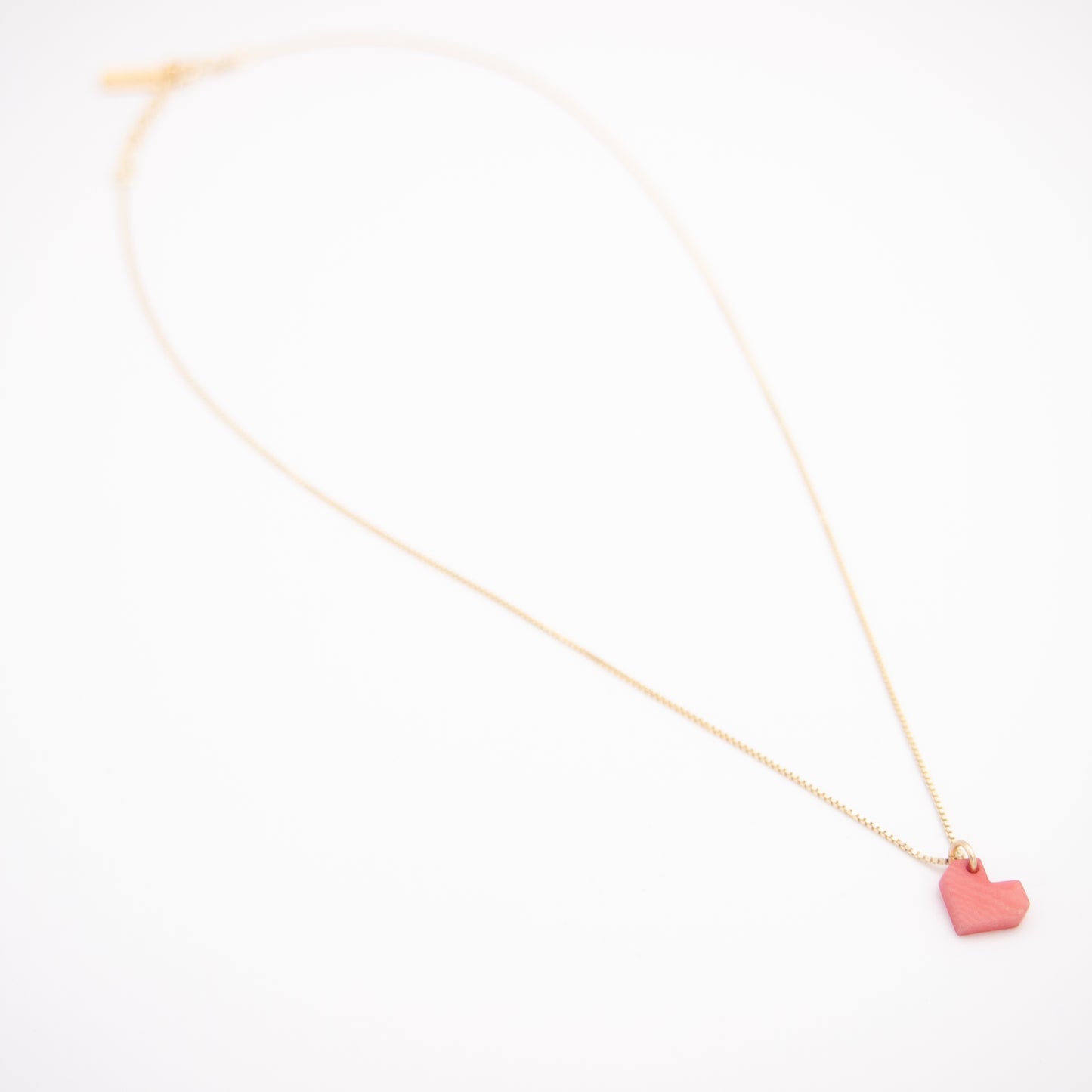 Collier Mini Charm Cœur en Ivoire Végétal – 6 finitions de chaîne au choix