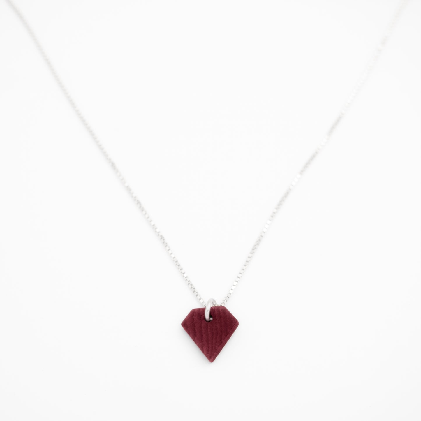 Collier Mini Charm Diamant en Ivoire Végétal – 6 finitions de chaîne au choix