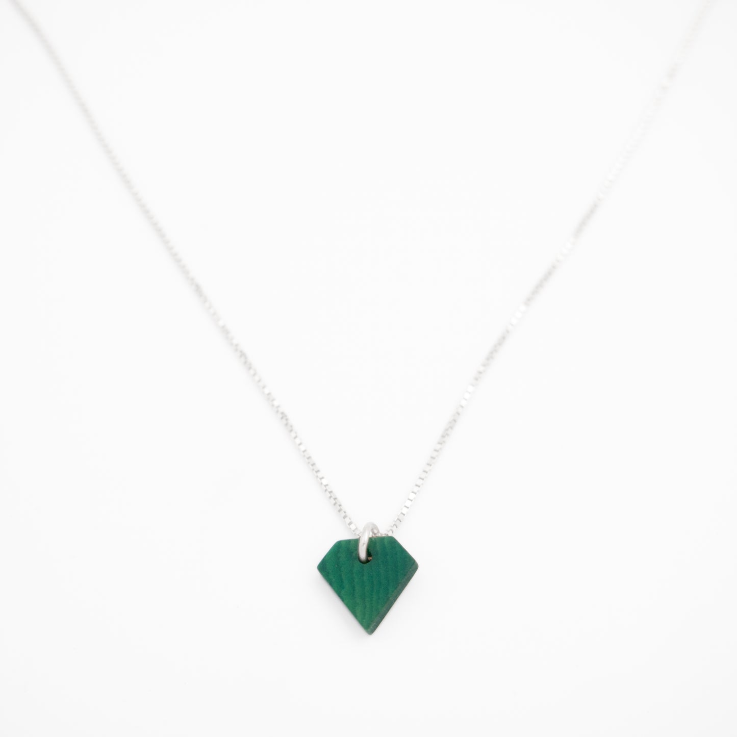 Collier Mini Charm Diamant en Ivoire Végétal – 6 finitions de chaîne au choix