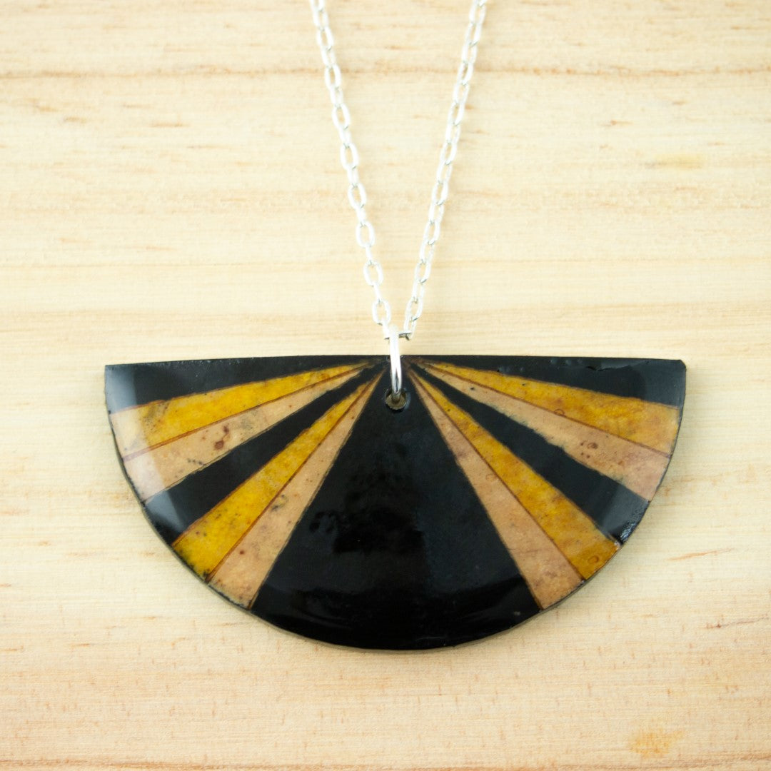 Collier végan en Calebasse séchée fait main chaîne Argent | Demi Pav