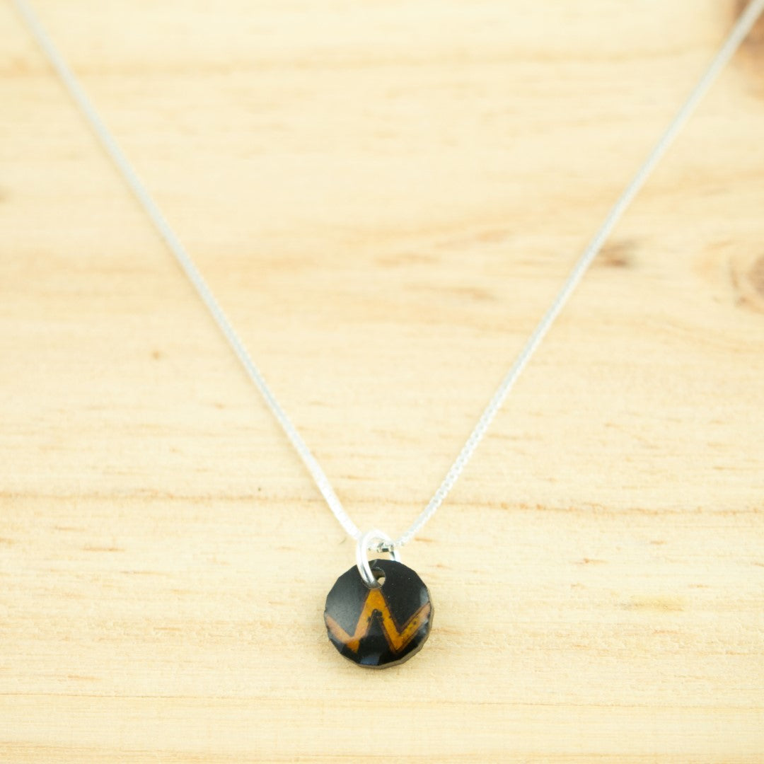 Collier rond en calebasse séchée peint main –  6 finitions de chaîne au choix | Won