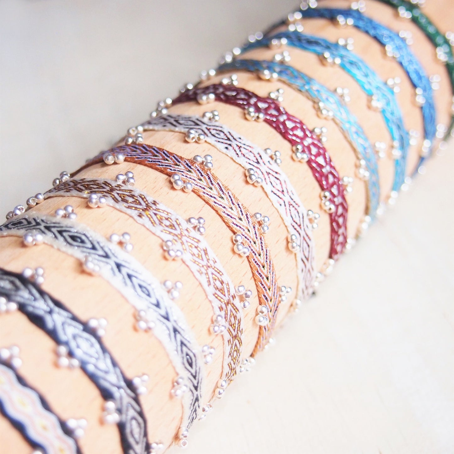 Bracelet bohème 80fils bracelet ethnique chic bracelet hippie bracelet amitié bracelet femme bracelet été bracelet tissé main