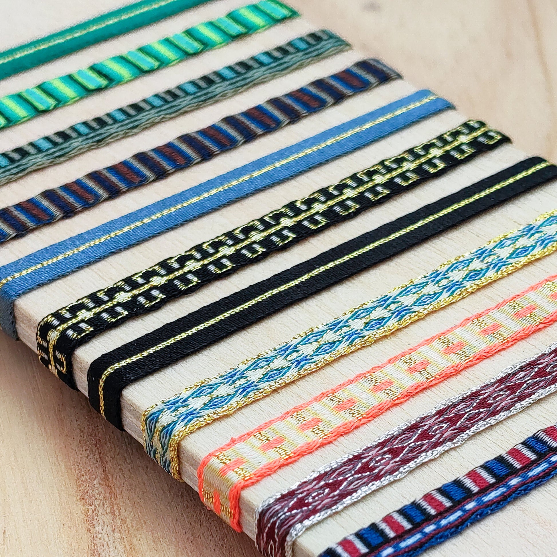 Bracelet bohème 80 fils femme et homme tissé main amitié mixte résistent à la mer réglable cadeau Boho surfer bracelet waterproof