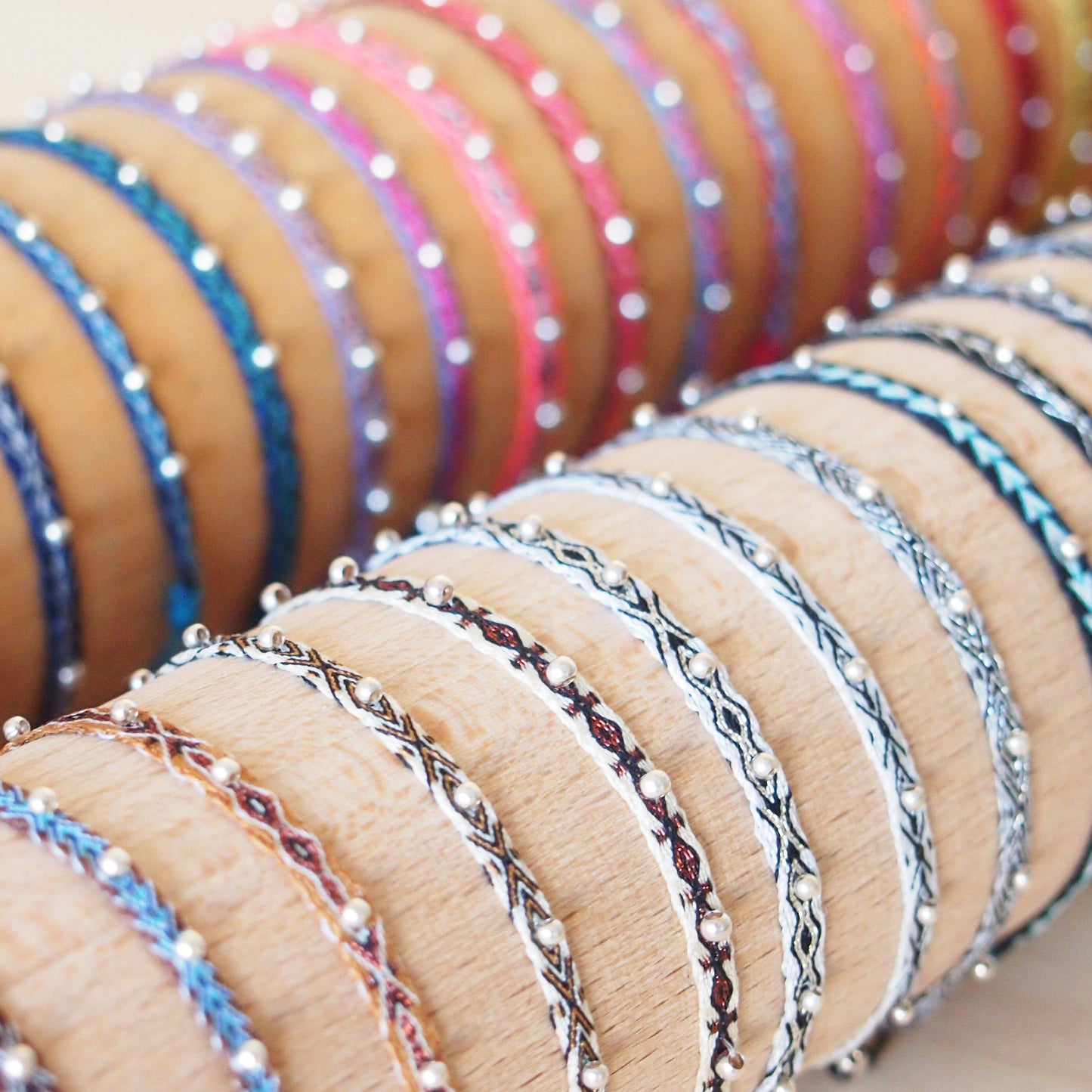 Bracelet fin perles argent bracelet bohème bracelet hippie bracelet tissé bracelet amitié bracelet été cadeau femme bracelet couleur