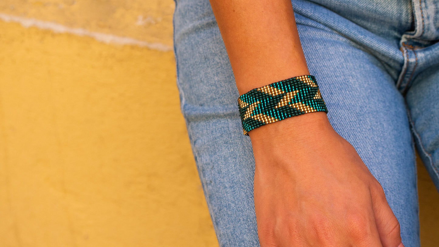 Bracelet perles Bracelet éméraude Bracelet vert doré Bracelet tissé perles Bracelet large Bracelet perles rocaille Bracelet bohème