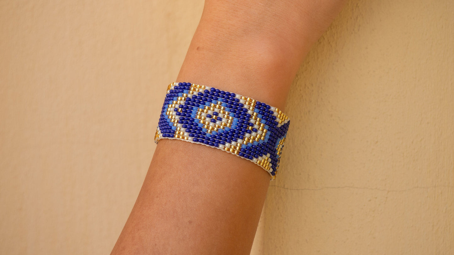 Bracelet perles géométrique Bracelet tissé bleu Bracelet large Bracelet perles rocaille Bracelet bohème Bracelet boho Bijoux ethnique