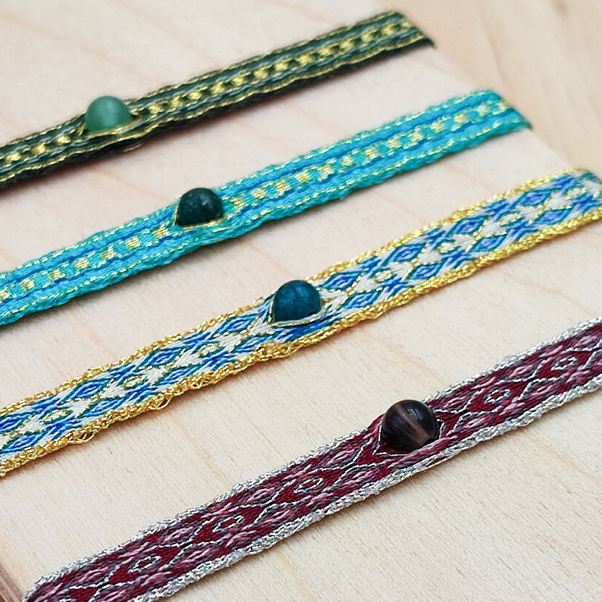 Bracelet pierre 80 fils femme  tissé main amitié résistent à la mer réglable cadeau femme waterproof pierre naturelle bohème hippie