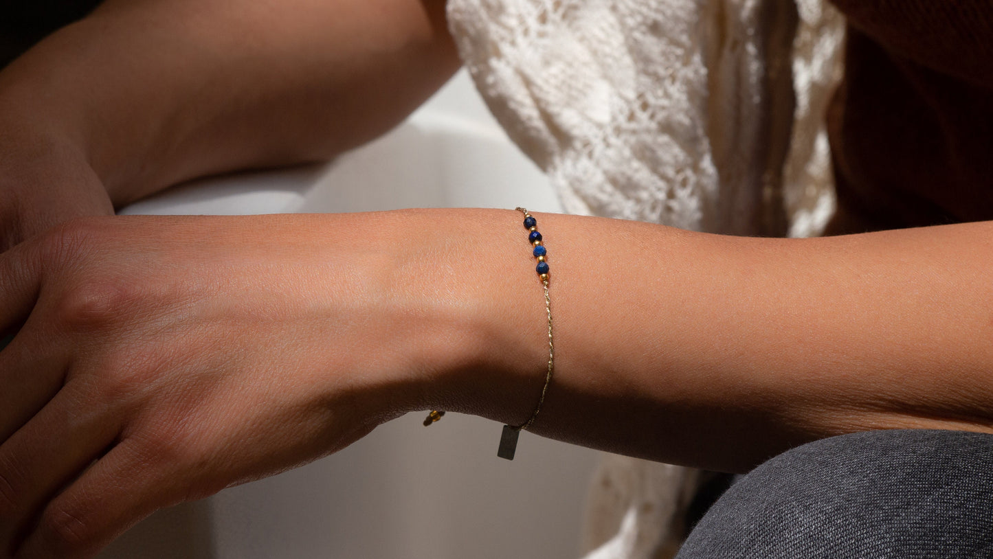 Bracelet pierres semi-précieuses Bracelet extra-fin fait main Cadeau Réglable Bracelet femme Bracelet fille Bracelet boho chic