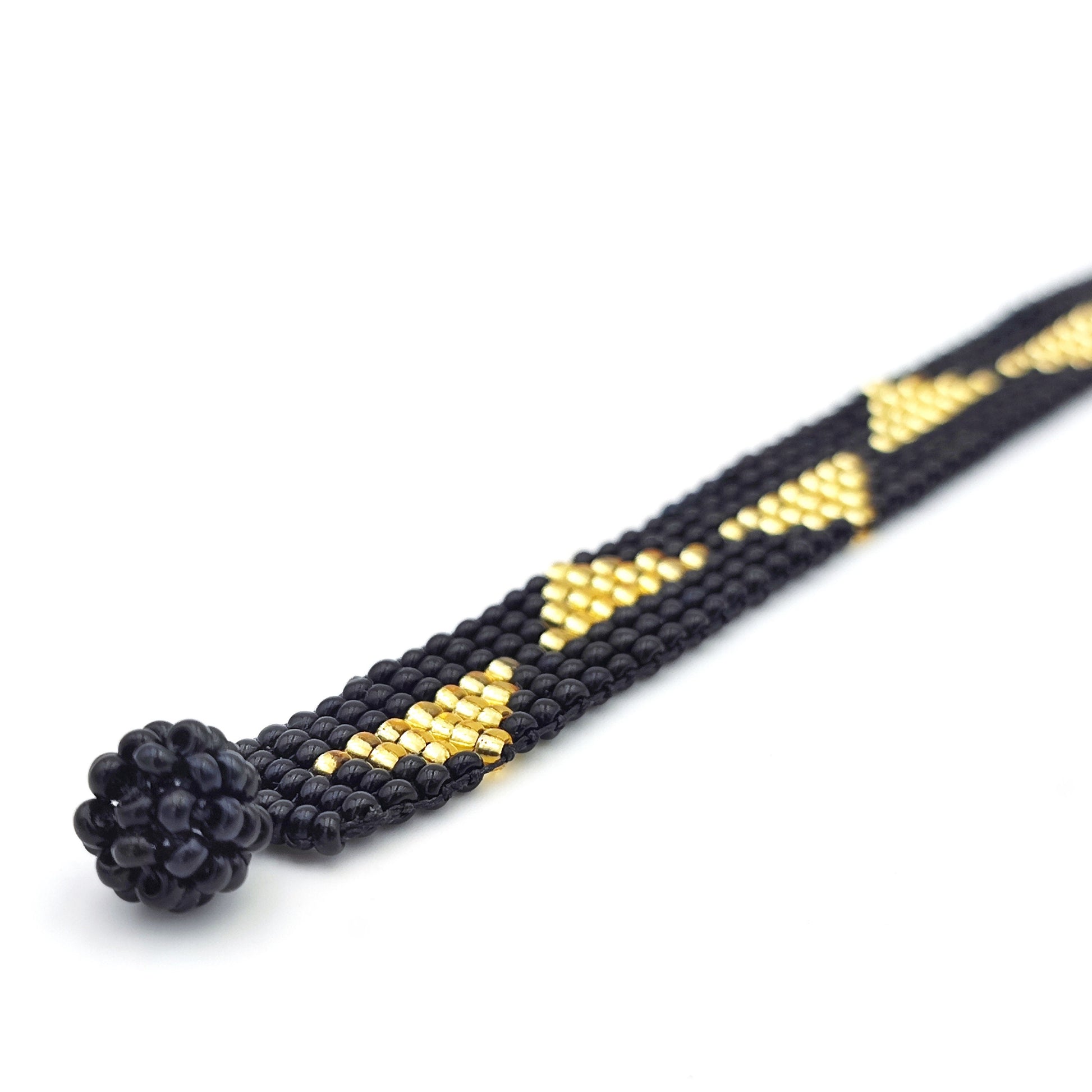 Bracelet triangles Bracelet perles Style boho chic Bracelet fin Bracelet perles rocaille triangles  dorés Bracelet noir réglable