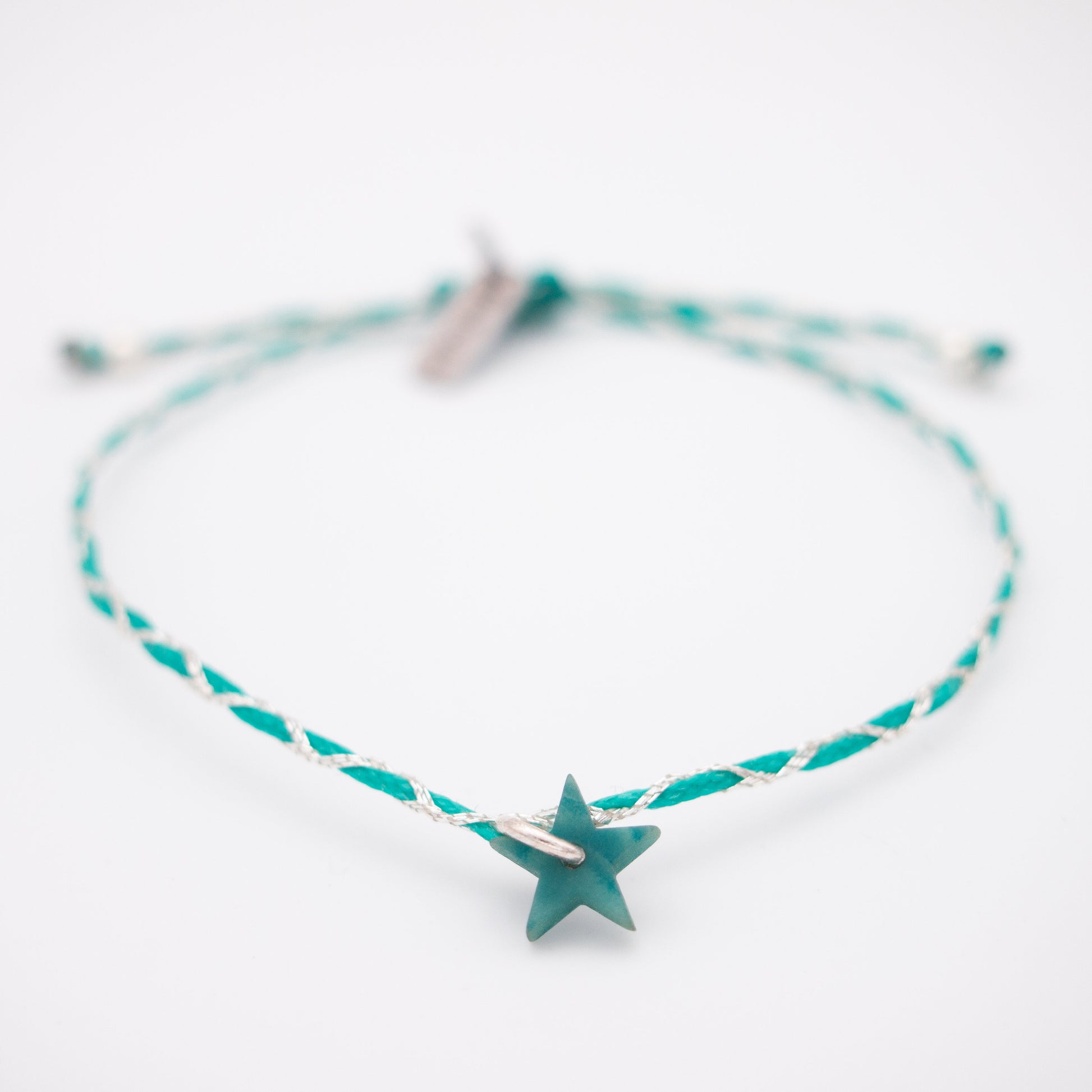 Bracelet étoile fin en ivoire végétal pour femme réglable