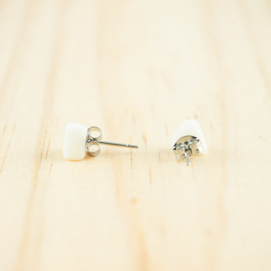 Puces d'oreilles Ivoire Végétal Diamant Végan Clous | Colidia